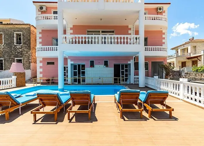 Goro 10 - Front Pool, Kitchen & Parking Appartamento