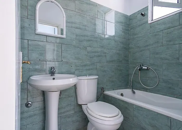 Goro 10 - Front Pool, Kitchen & Parking Appartamento